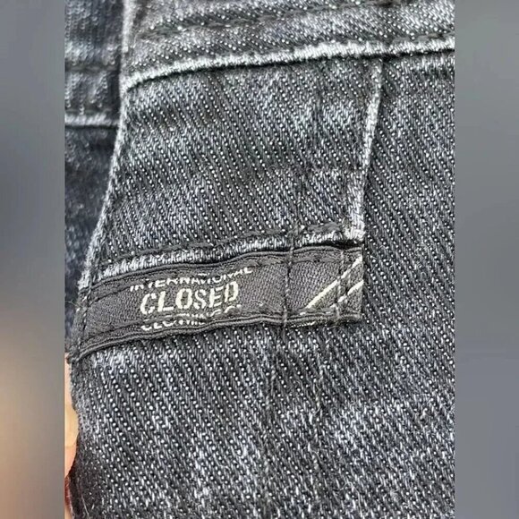 Closed  Francesca Moto Cropped  Jeans size 25 - Picture 5 of 13